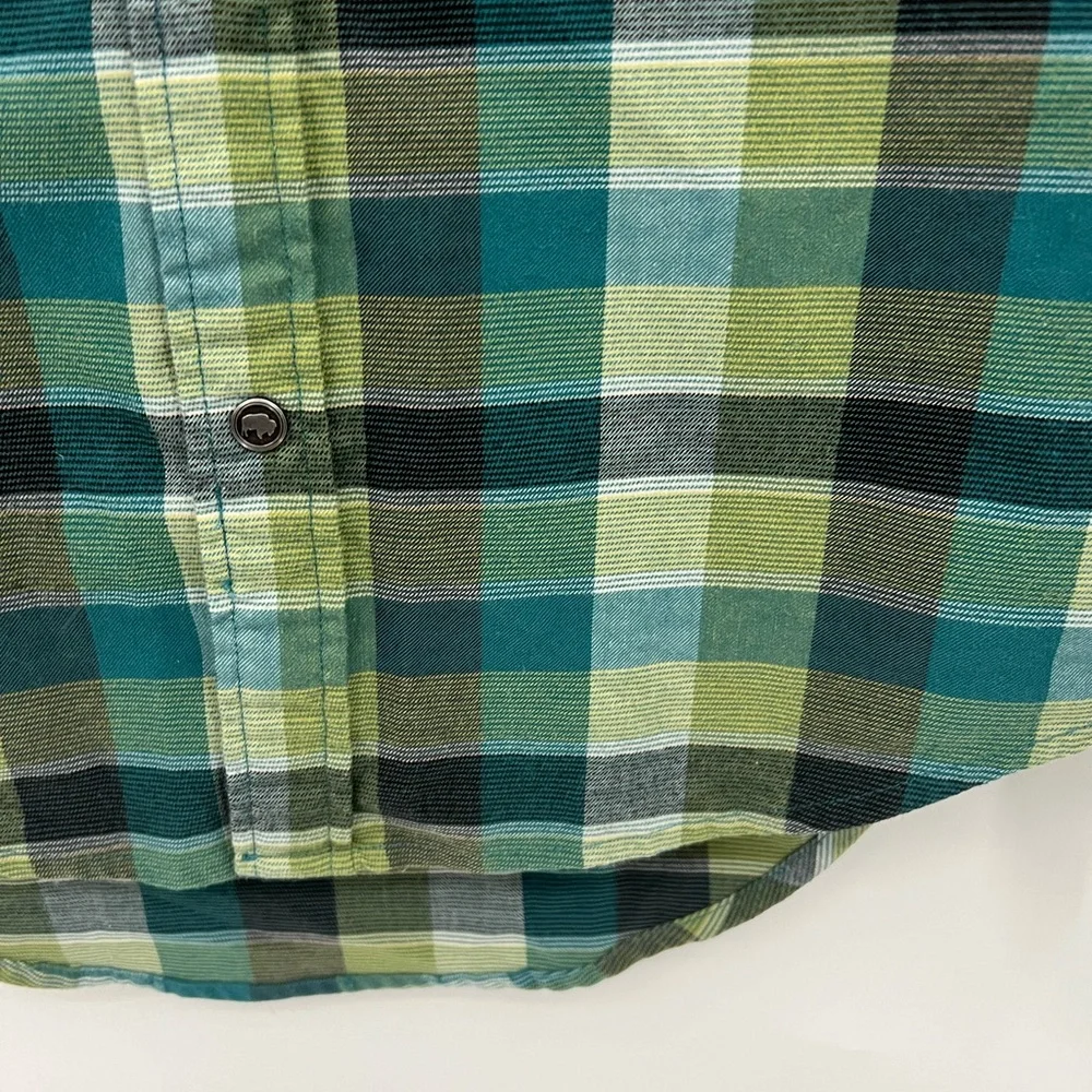 Mountain Khakis street flannel button down shirt